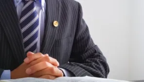 多角的な経験に基づく柔軟な対応